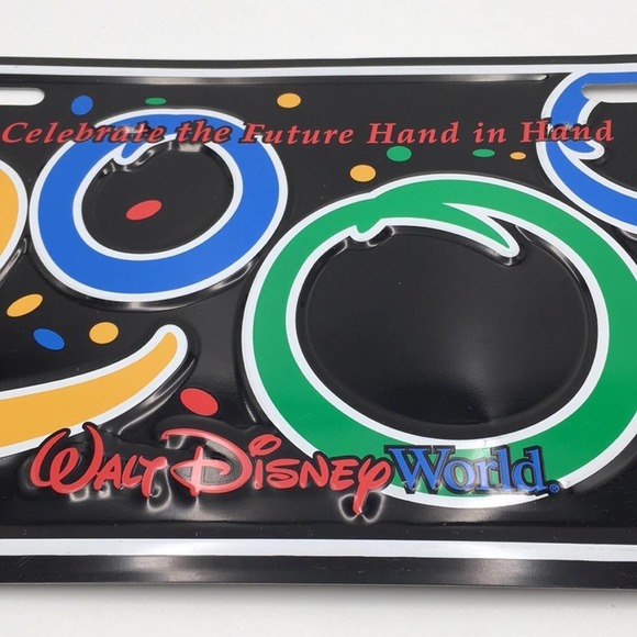 VINTAGE Disney World 2000 license plate NEW cond - Picture 8 of 9